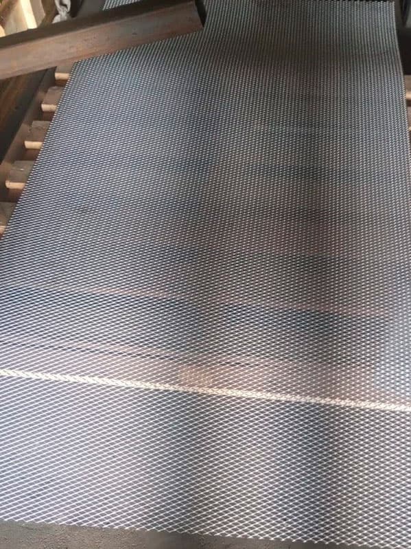 Просечно-вытяжные листы 1 мм